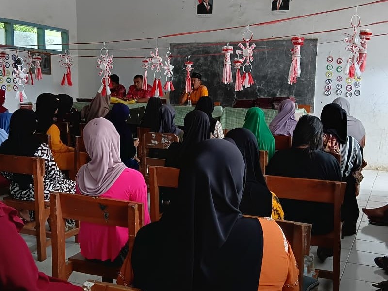 KEGIATAN PENGAMBILAN RAPORT