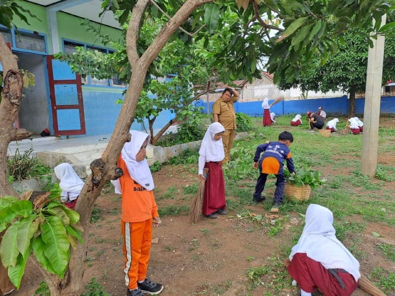 ATABELI ( Awal Tahun Bersih Lingkungan )