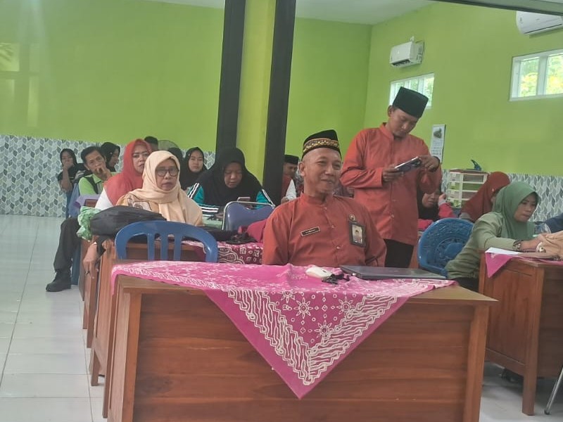 Technical Meeting FLS3N kecamatan Banuputih