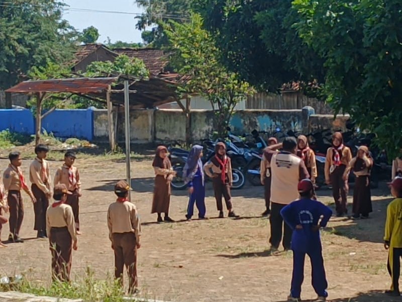 Kegiatan ekstrakurikuler pramuka
